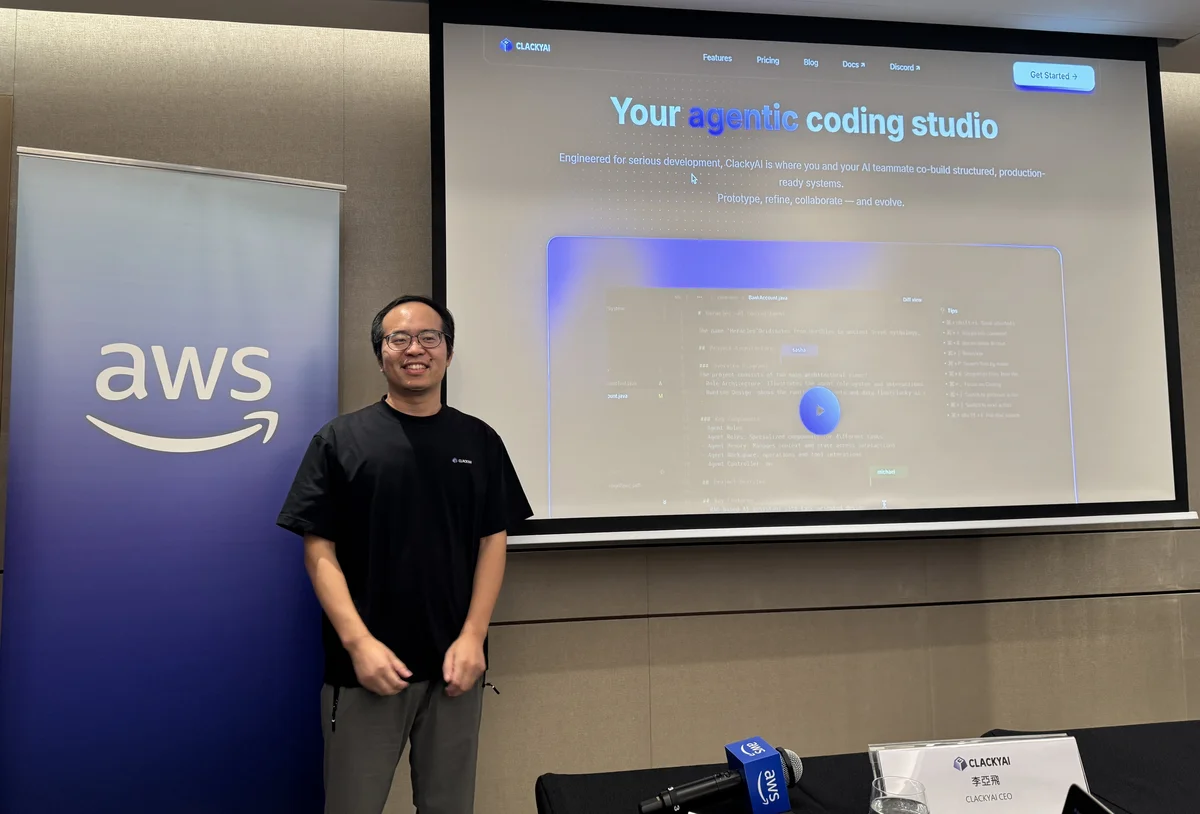Clacky AI創始人兼CEO李亞飛在訪談中高度評價了Claude在編程領域的能力。表現「非常優秀」，是MCP標準的開發者。